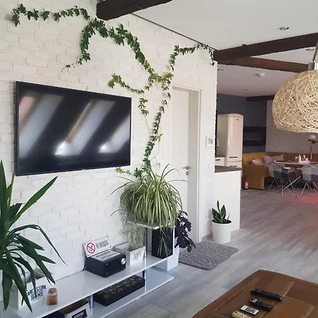 Apartament синьо лято *